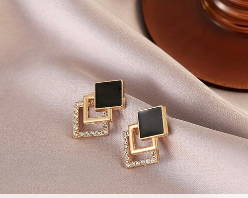 Beautiful 3 tiered earrings