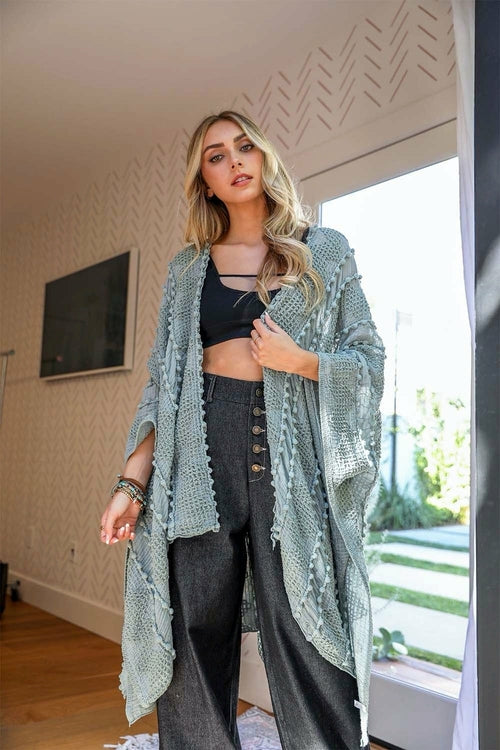 Soft Embroidered Zig Zag Kimono